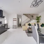 Maison Chaleureuse Et Neuve 90m2 A 5min Du Centre De Libourne *