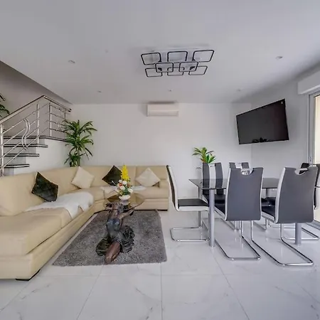 Maison Chaleureuse Et Neuve 90m2 A 5min Du Centre De Libourne Fronsac (Gironde)