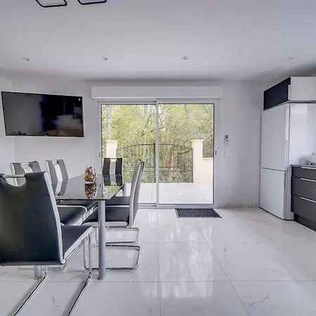 Maison Chaleureuse Et Neuve 90m2 A 5min Du Centre De Libourne Fronsac (Gironde)