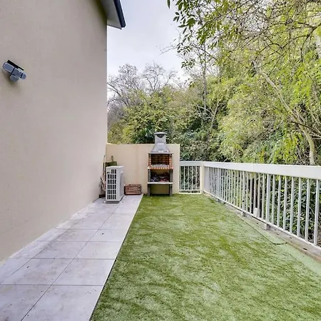 Maison Chaleureuse Et Neuve 90m2 A 5min Du Centre De Libourne Semesterbostad Fronsac (Gironde)