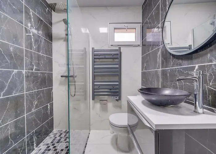 Maison Chaleureuse Et Neuve 90m2 à 5min Du Centre De Libourne * Fronsac (Gironde)