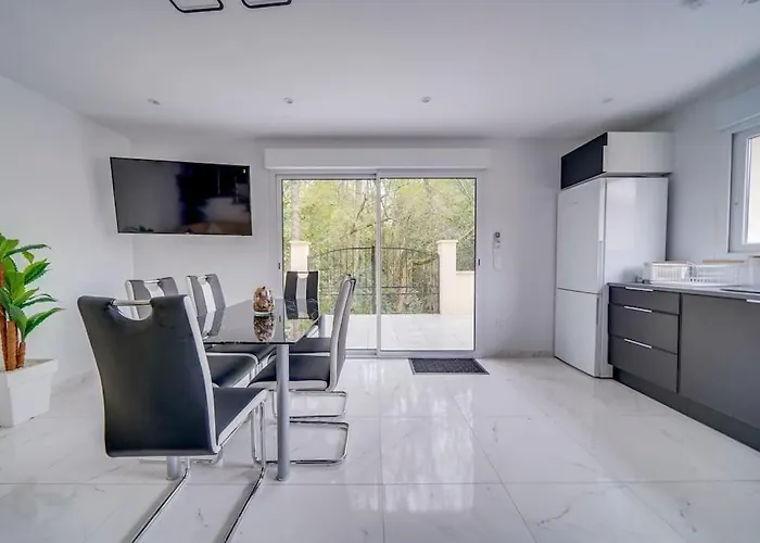 Maison Chaleureuse Et Neuve 90m2 à 5min Du Centre De Libourne Fronsac (Gironde)